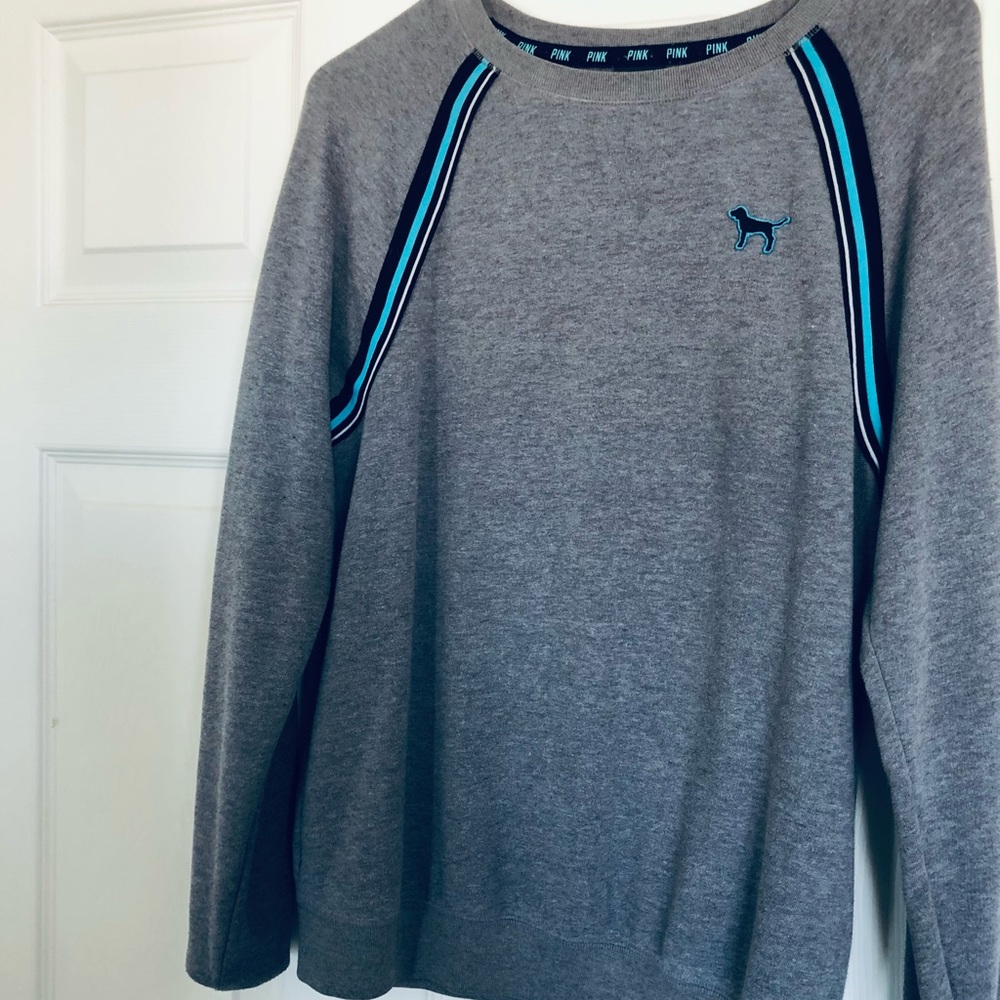 Sweater - Picture 3 of 6